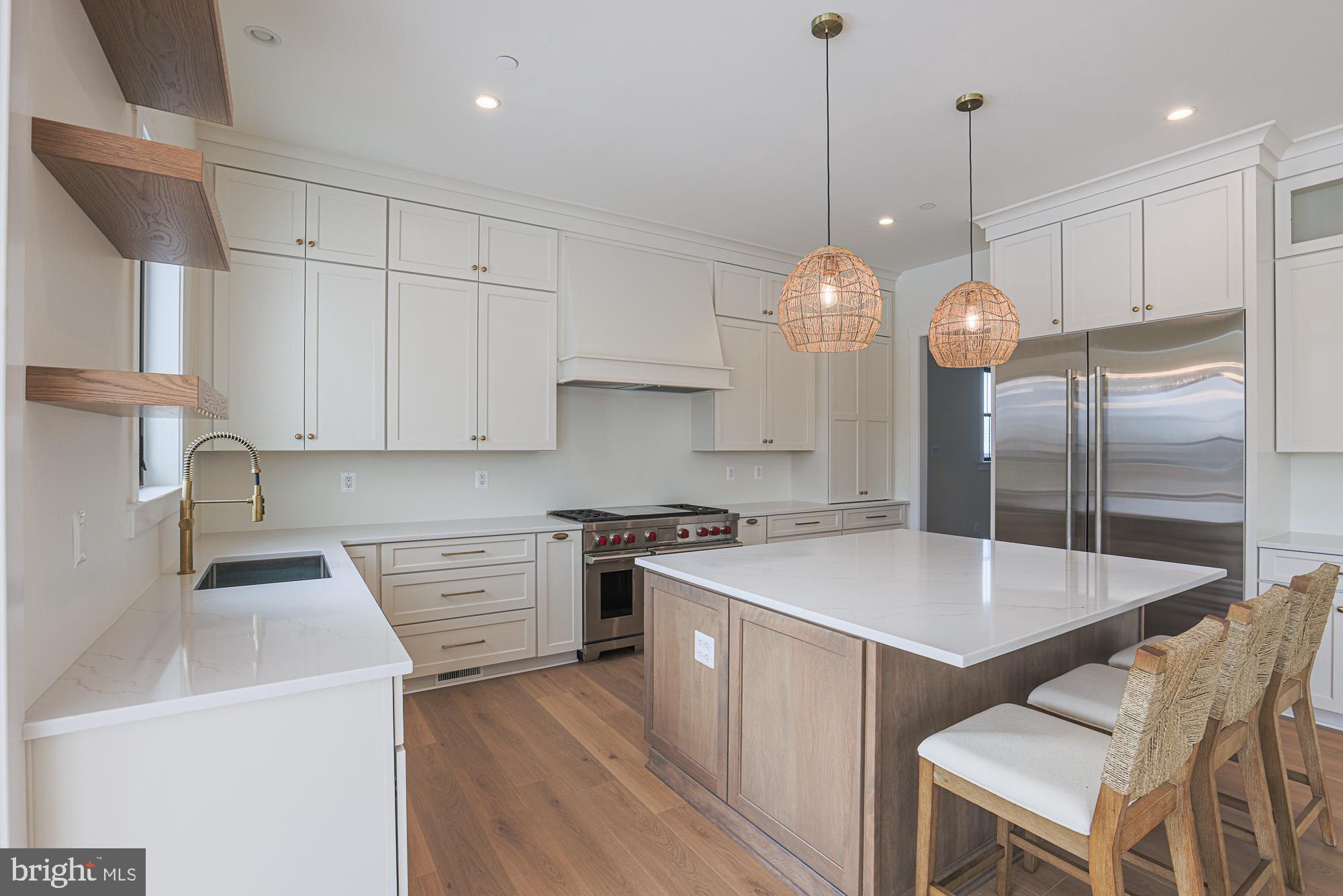 ALISON'S RIDGE - Residential