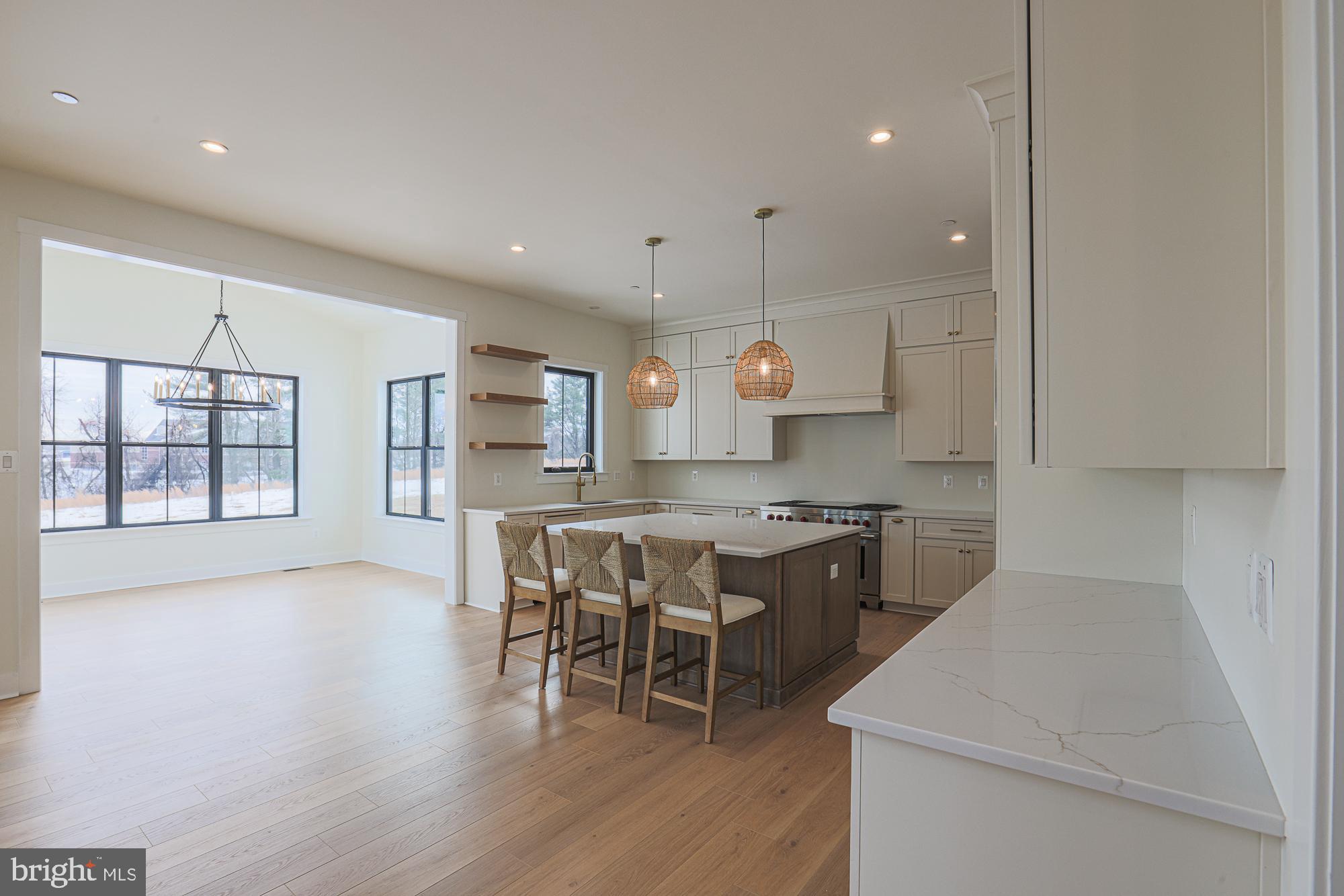 ALISON'S RIDGE - Residential