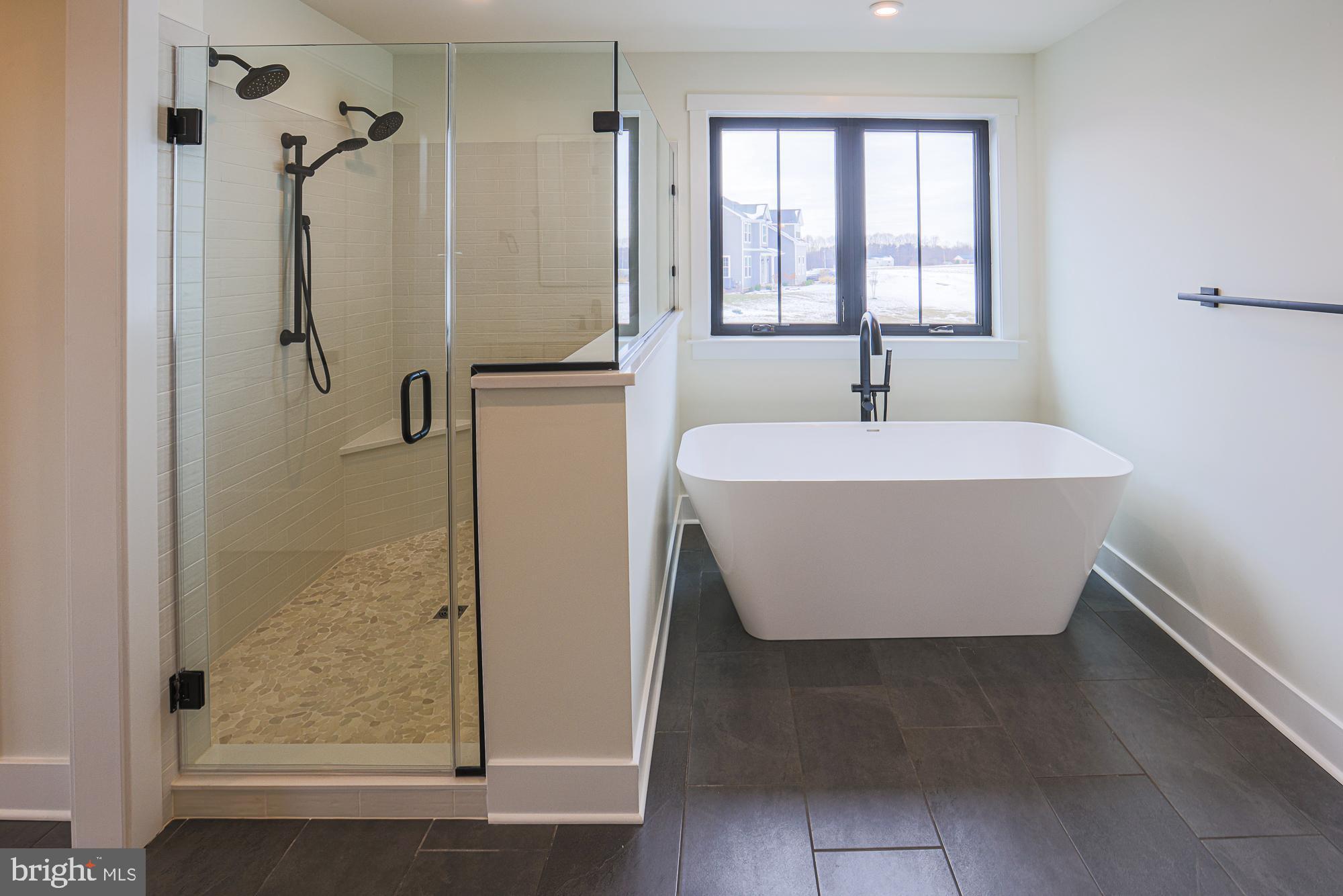 ALISON'S RIDGE - Residential