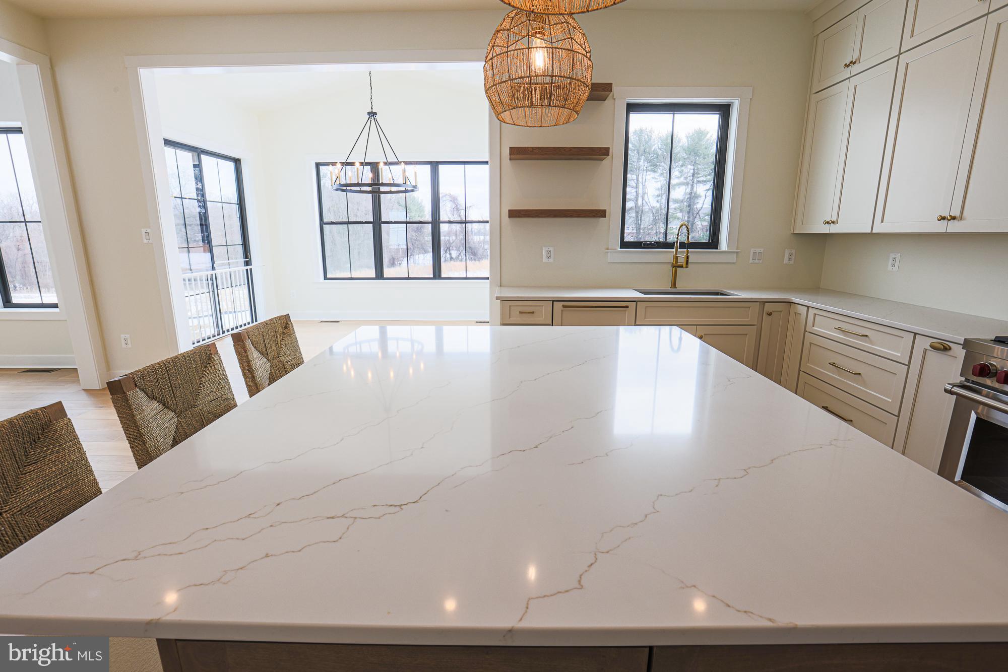 ALISON'S RIDGE - Residential