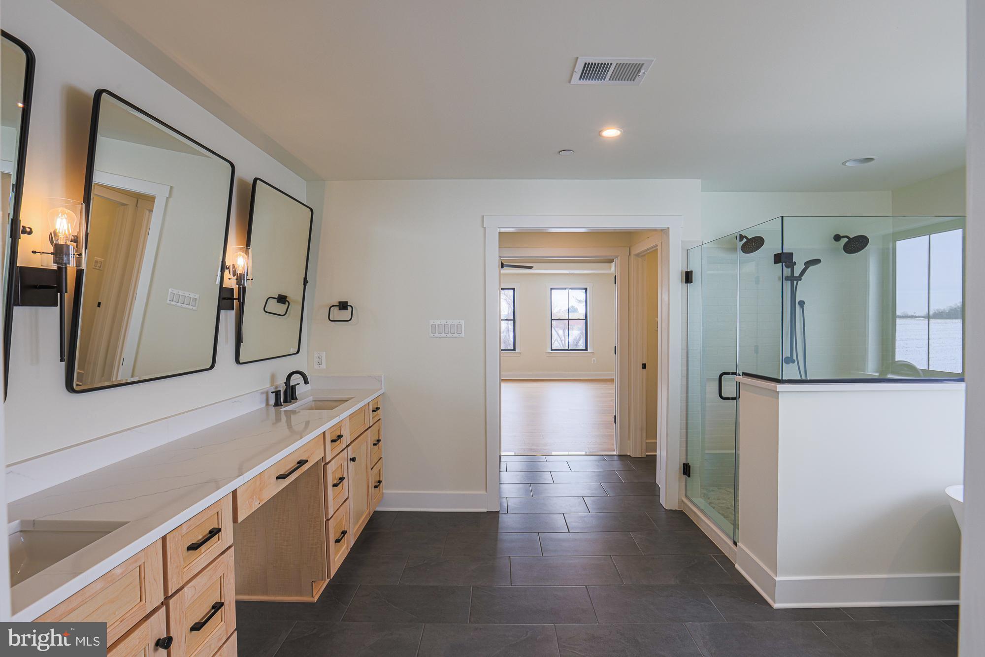 ALISON'S RIDGE - Residential