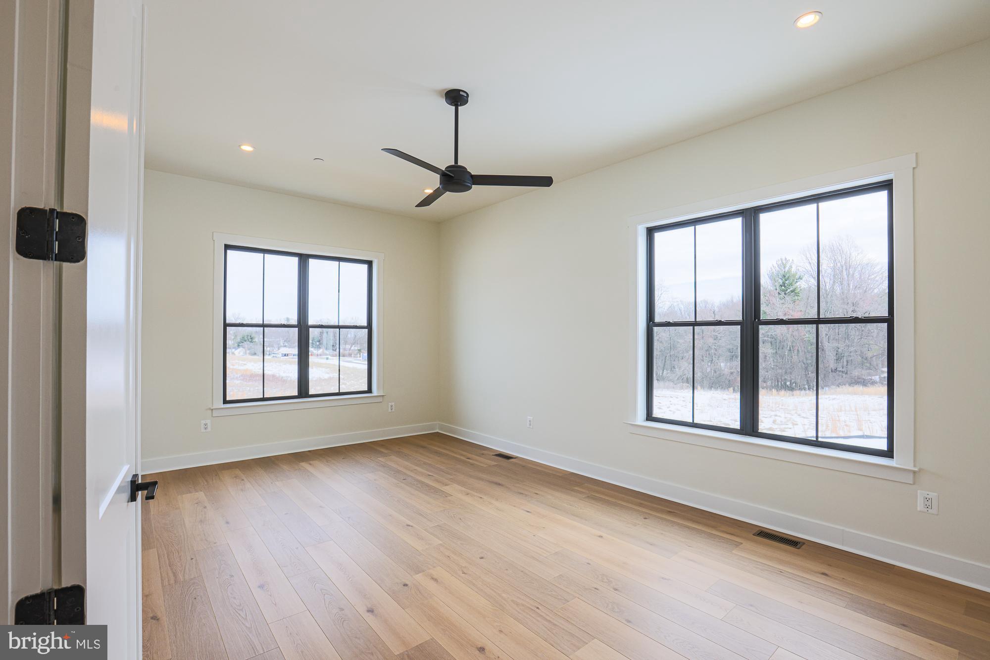 ALISON'S RIDGE - Residential