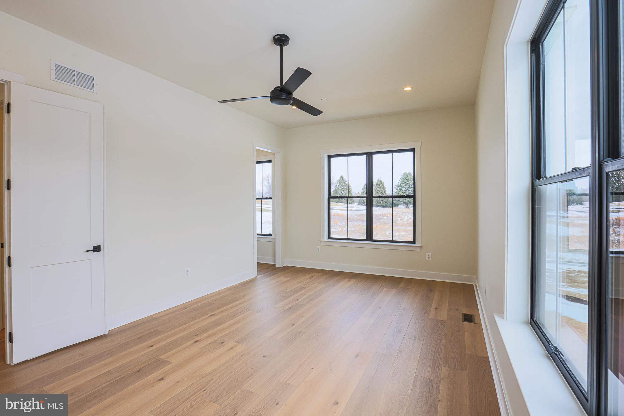 ALISON'S RIDGE - Residential