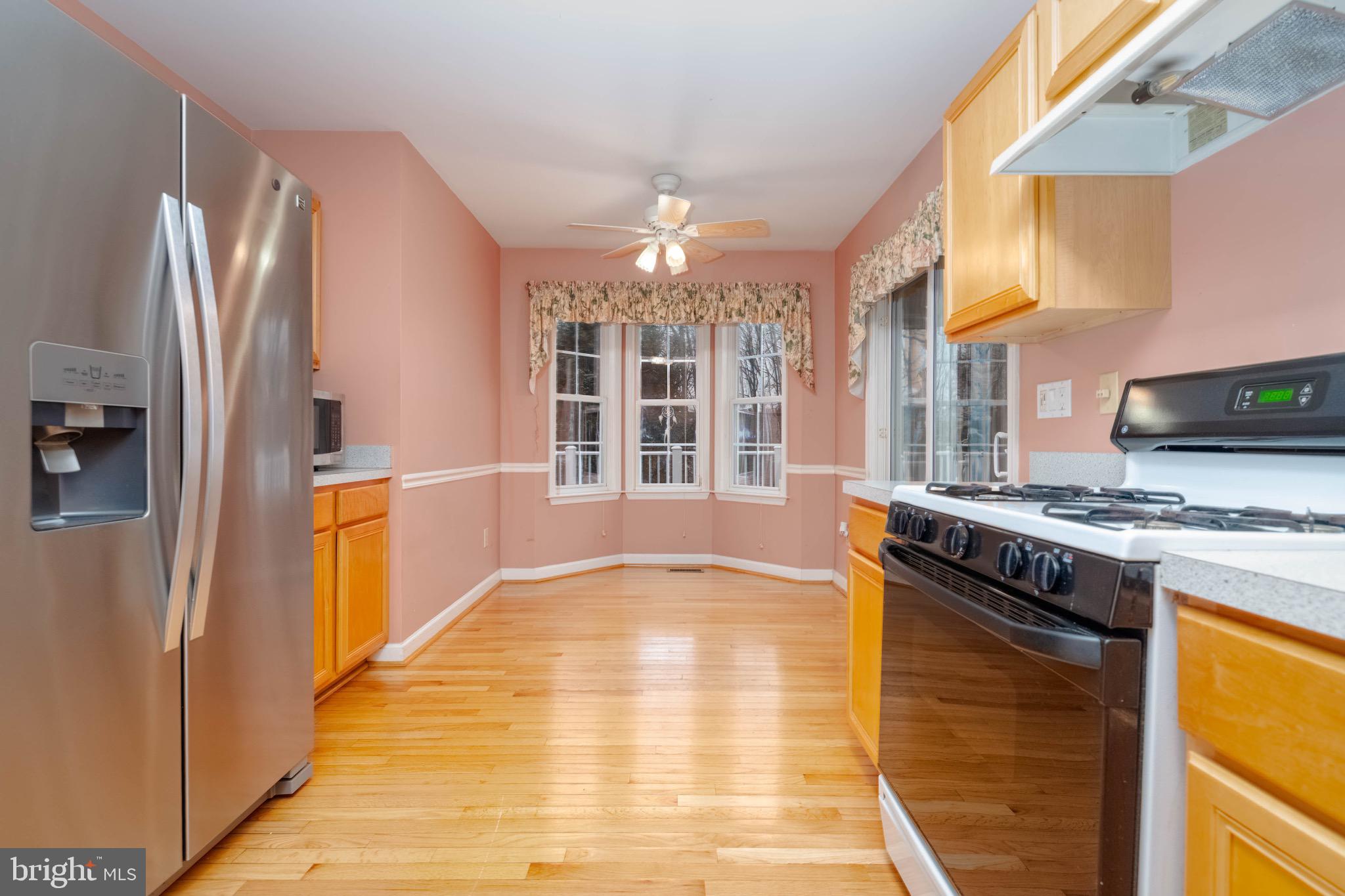 EQUESTRIAN ACRES - Residential