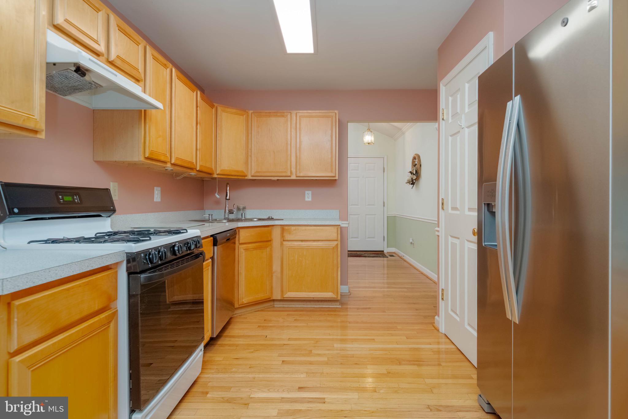 EQUESTRIAN ACRES - Residential