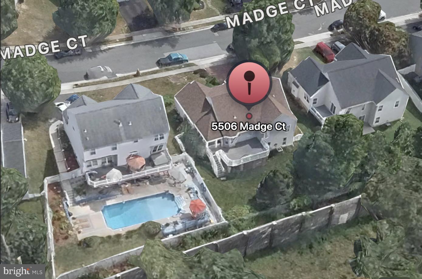 EQUESTRIAN ACRES - Residential