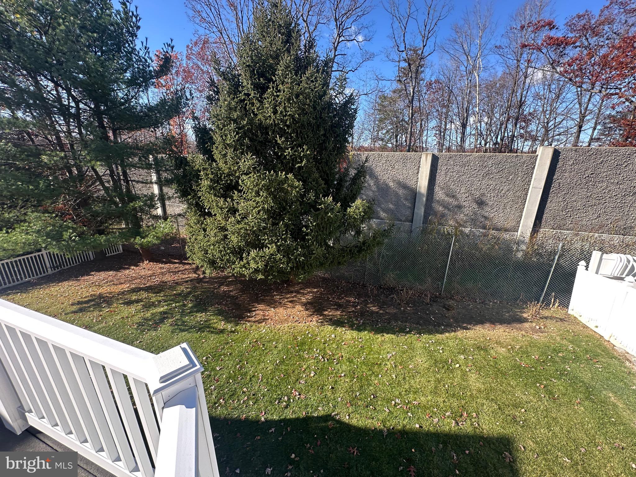 EQUESTRIAN ACRES - Residential