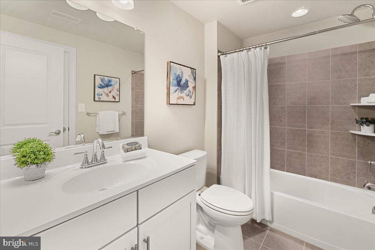 WESTVIEW SOUTH - Residential