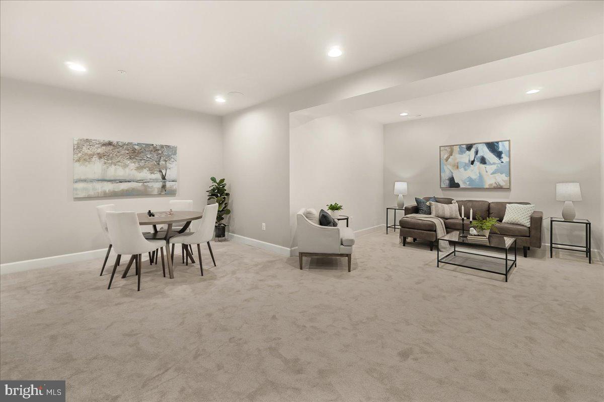 WESTVIEW SOUTH - Residential