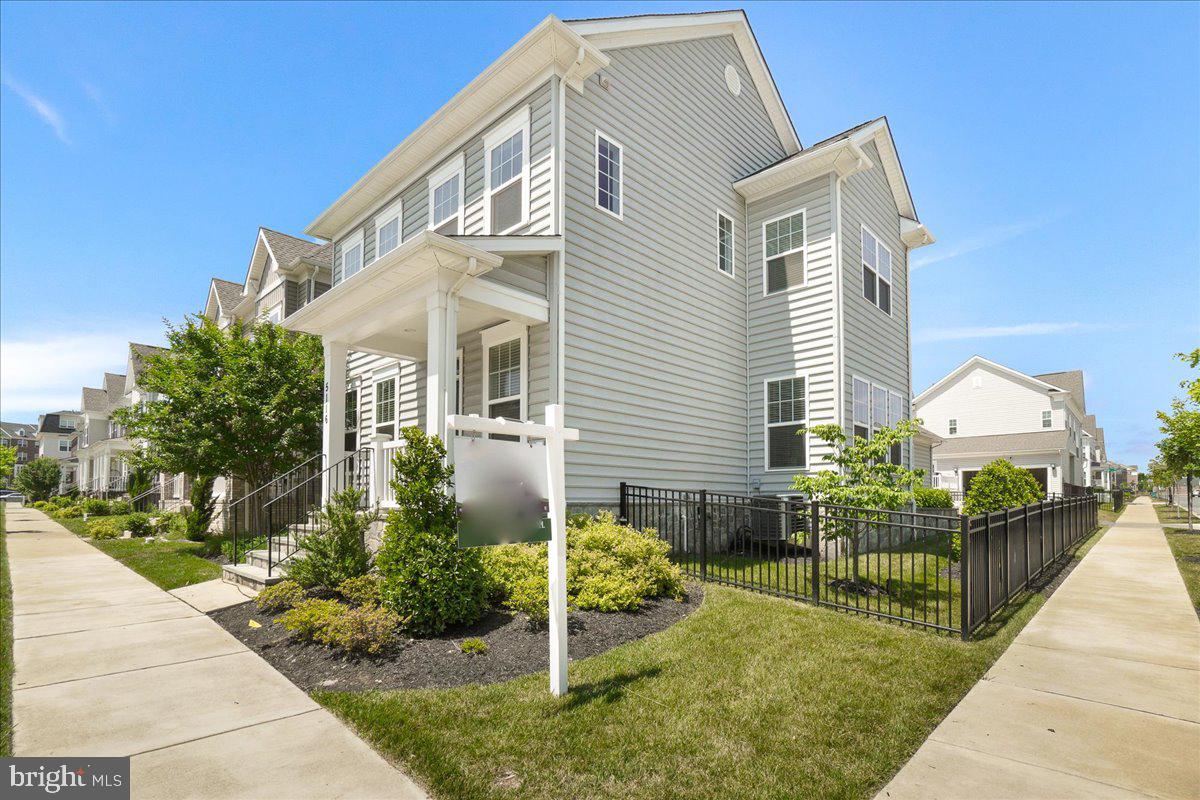 WESTVIEW SOUTH - Residential