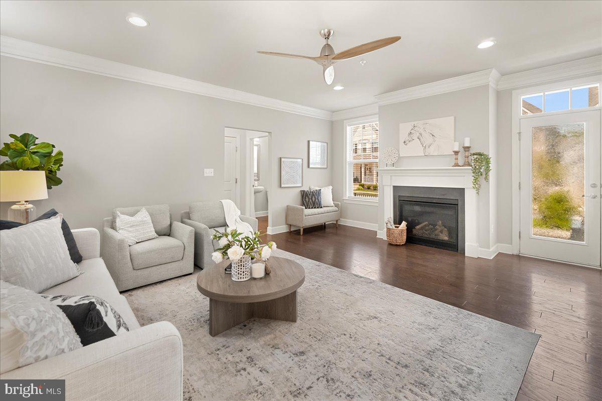 WESTVIEW SOUTH - Residential