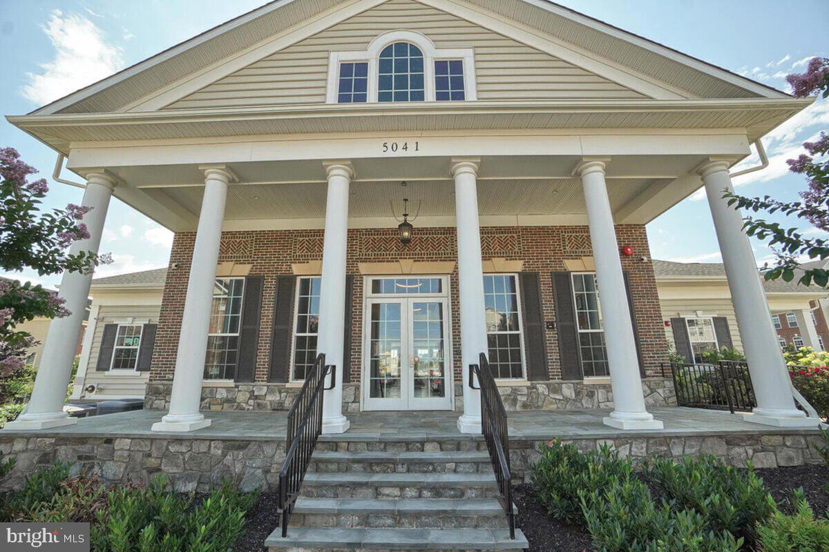 WESTVIEW SOUTH - Residential