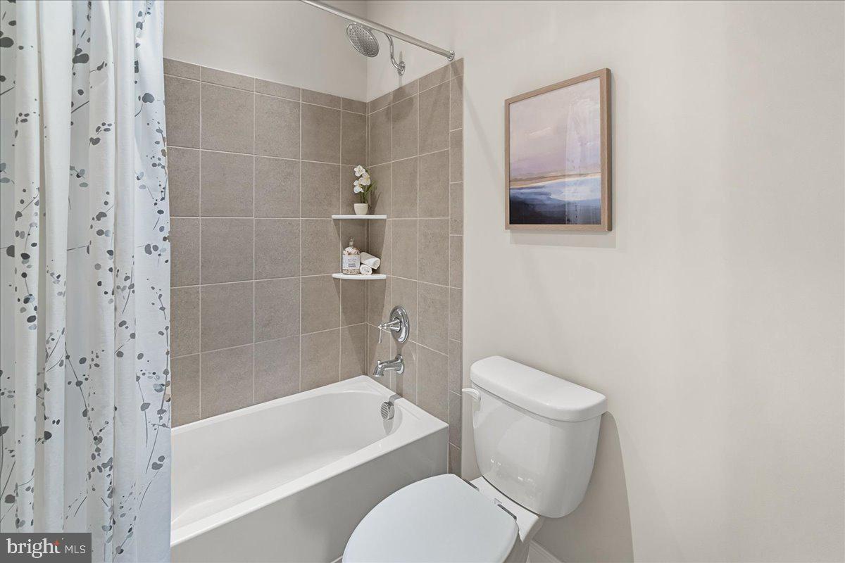 WESTVIEW SOUTH - Residential