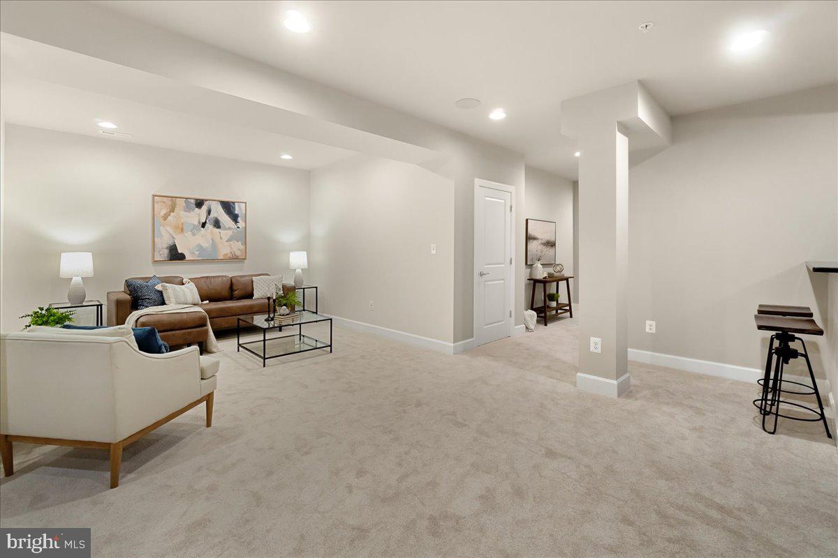 WESTVIEW SOUTH - Residential