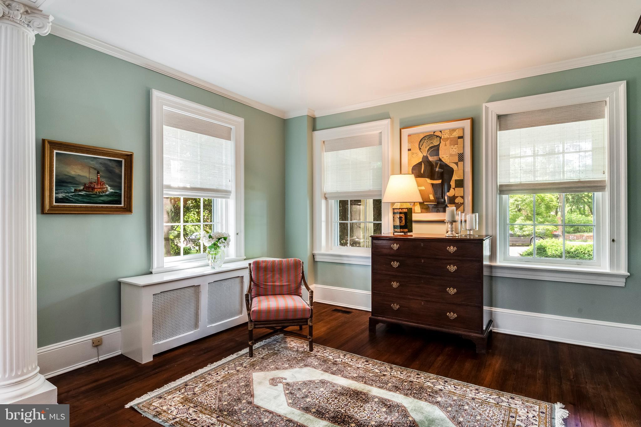 MURRAY HILL - Residential