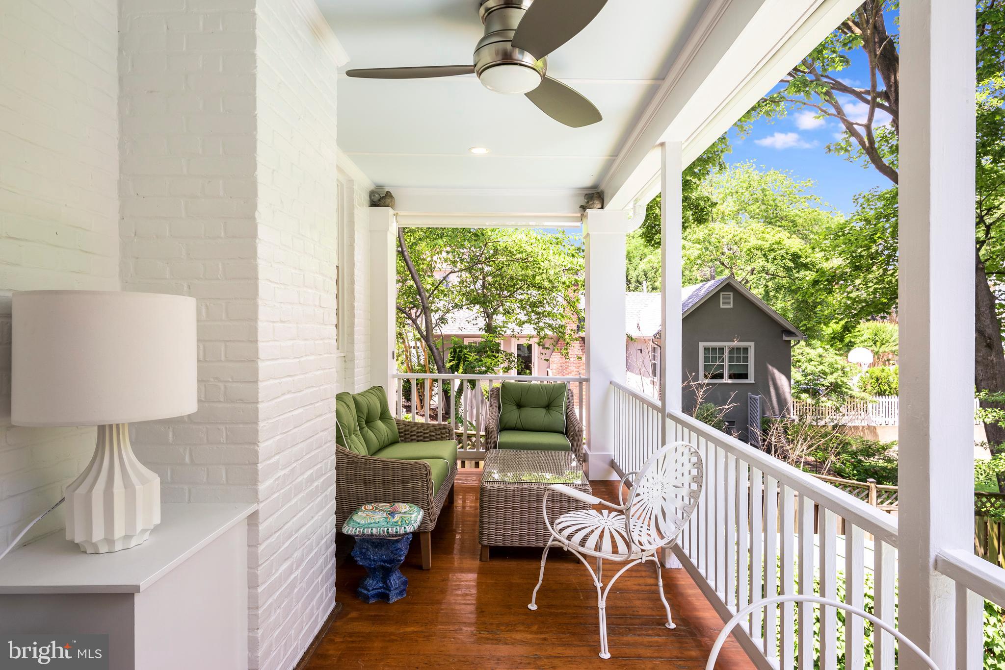 MURRAY HILL - Residential