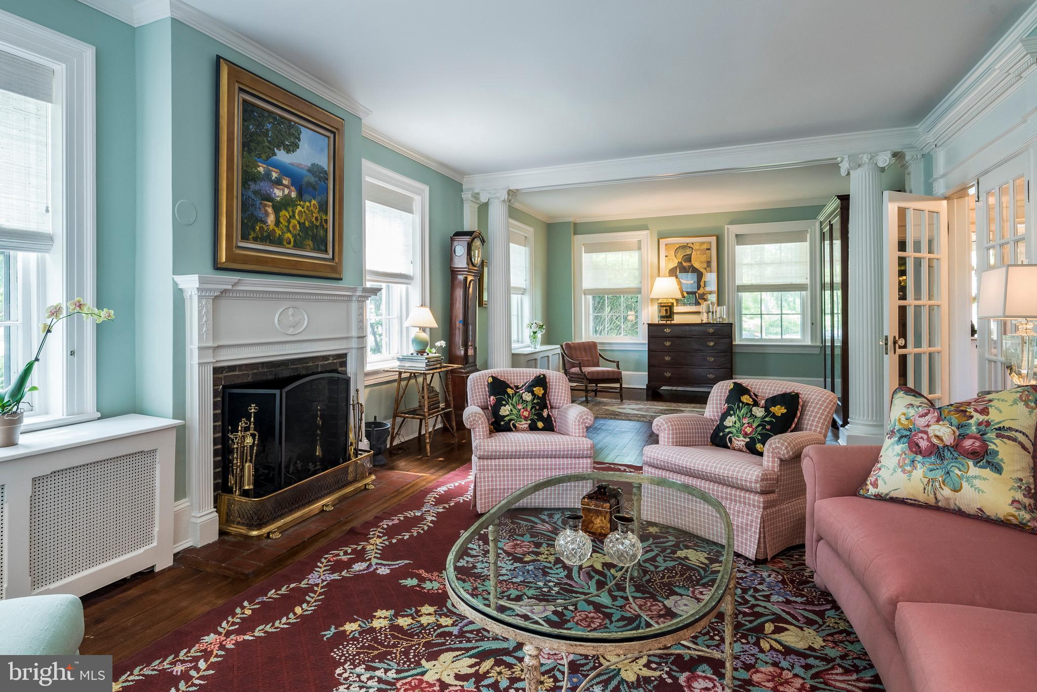 MURRAY HILL - Residential