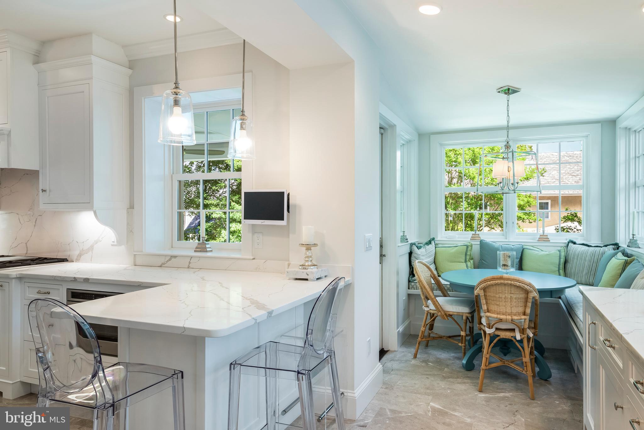 MURRAY HILL - Residential