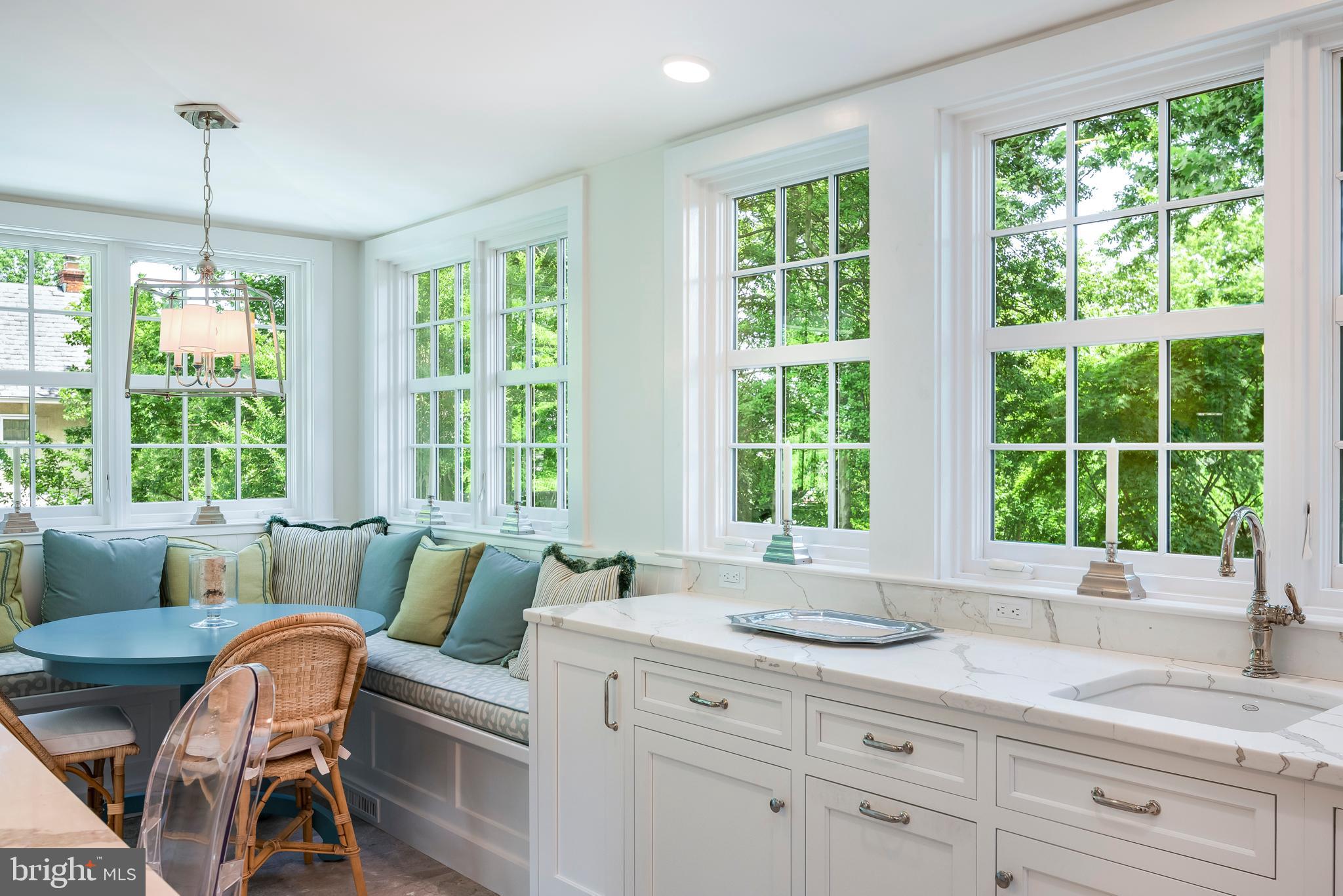 MURRAY HILL - Residential