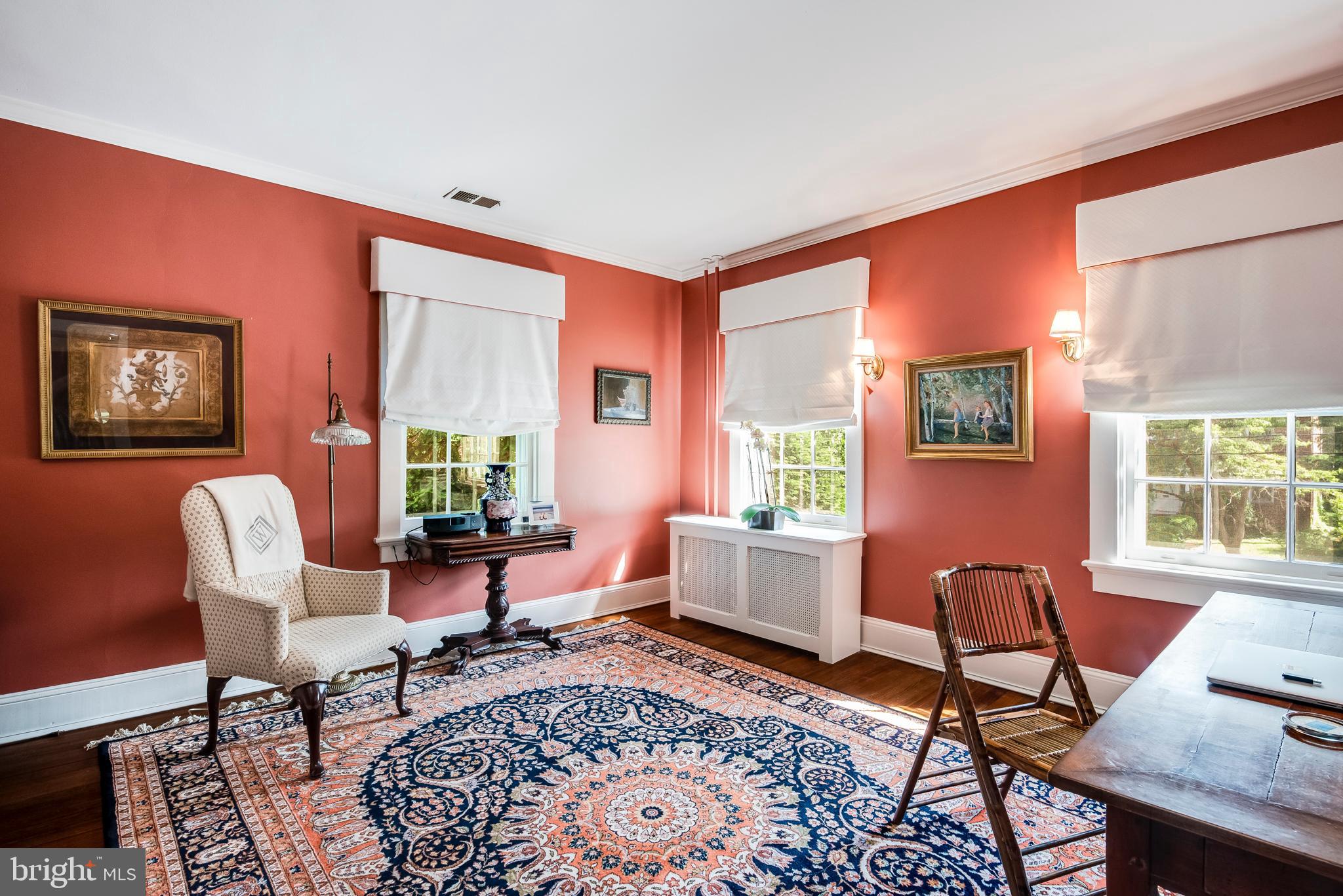 MURRAY HILL - Residential