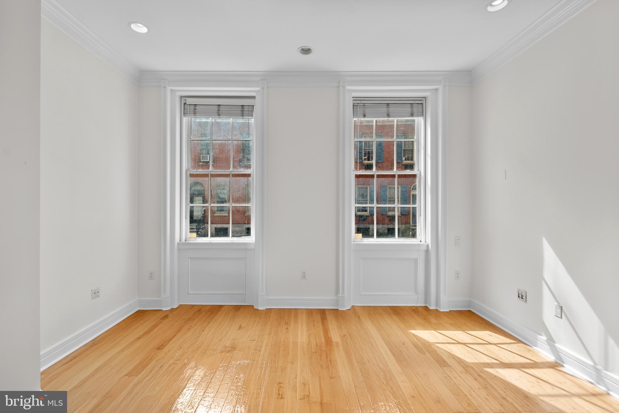 WASHINGTON SQ - Residential Lease