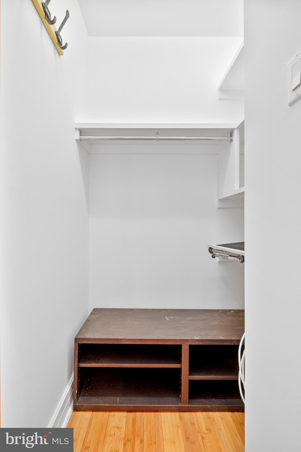 WASHINGTON SQ - Residential Lease