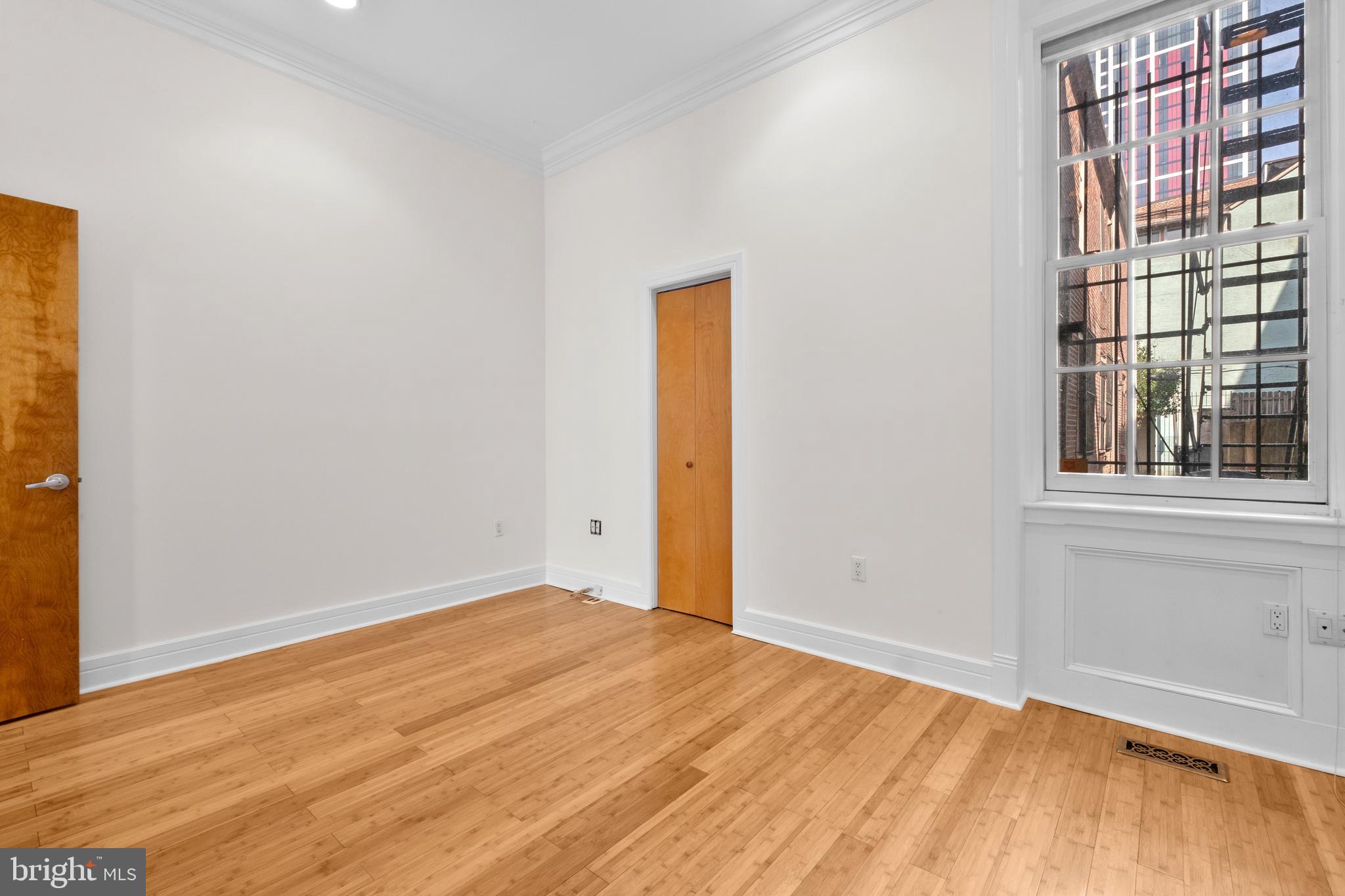 WASHINGTON SQ - Residential Lease