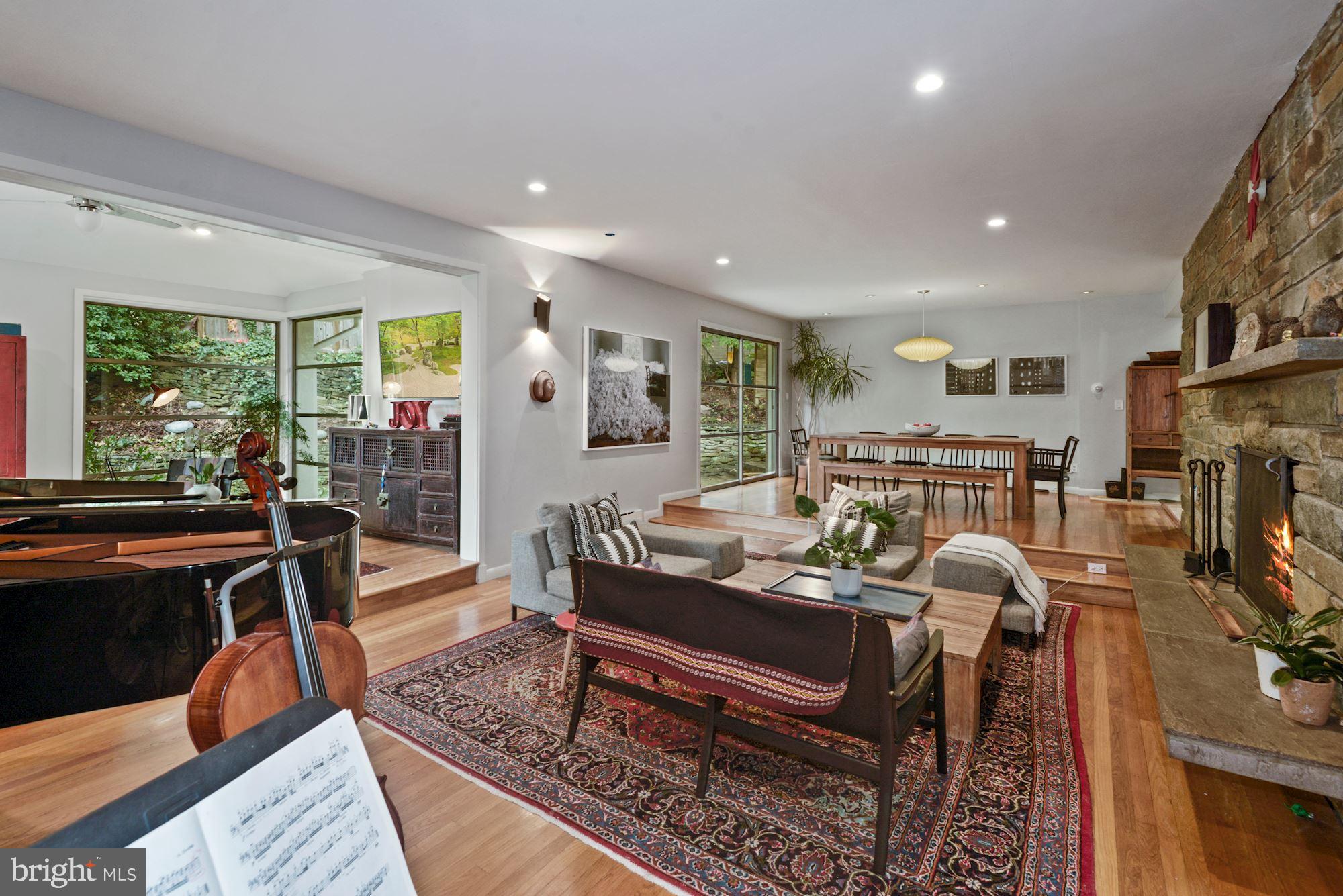 DUNLOP HILLS - Residential