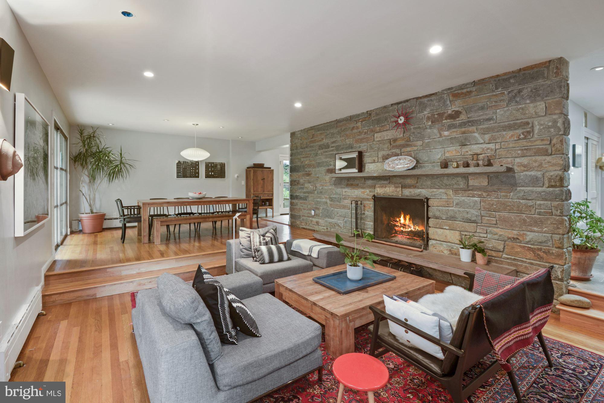 DUNLOP HILLS - Residential