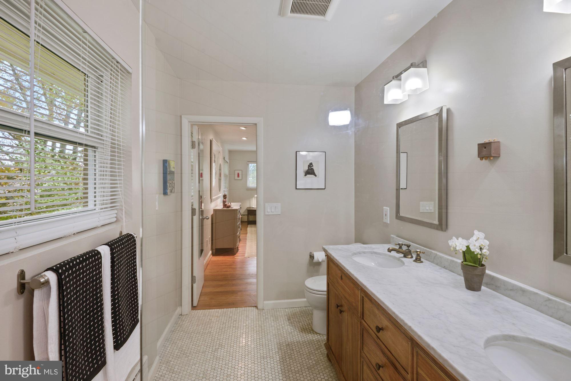 DUNLOP HILLS - Residential