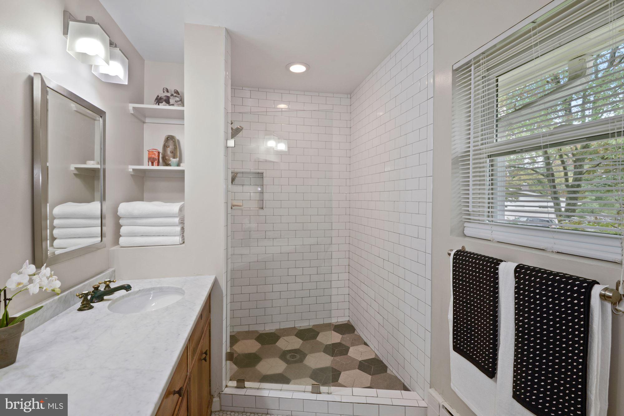 DUNLOP HILLS - Residential