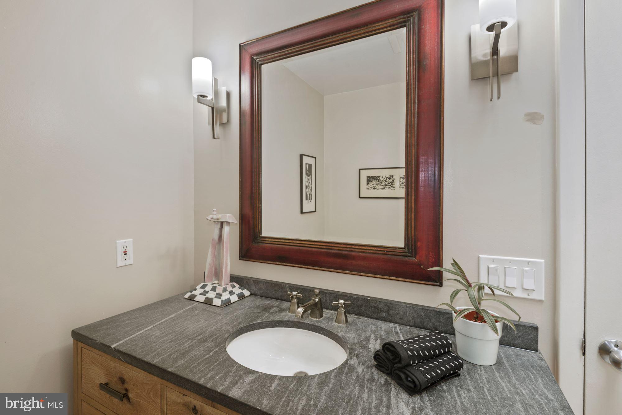 DUNLOP HILLS - Residential