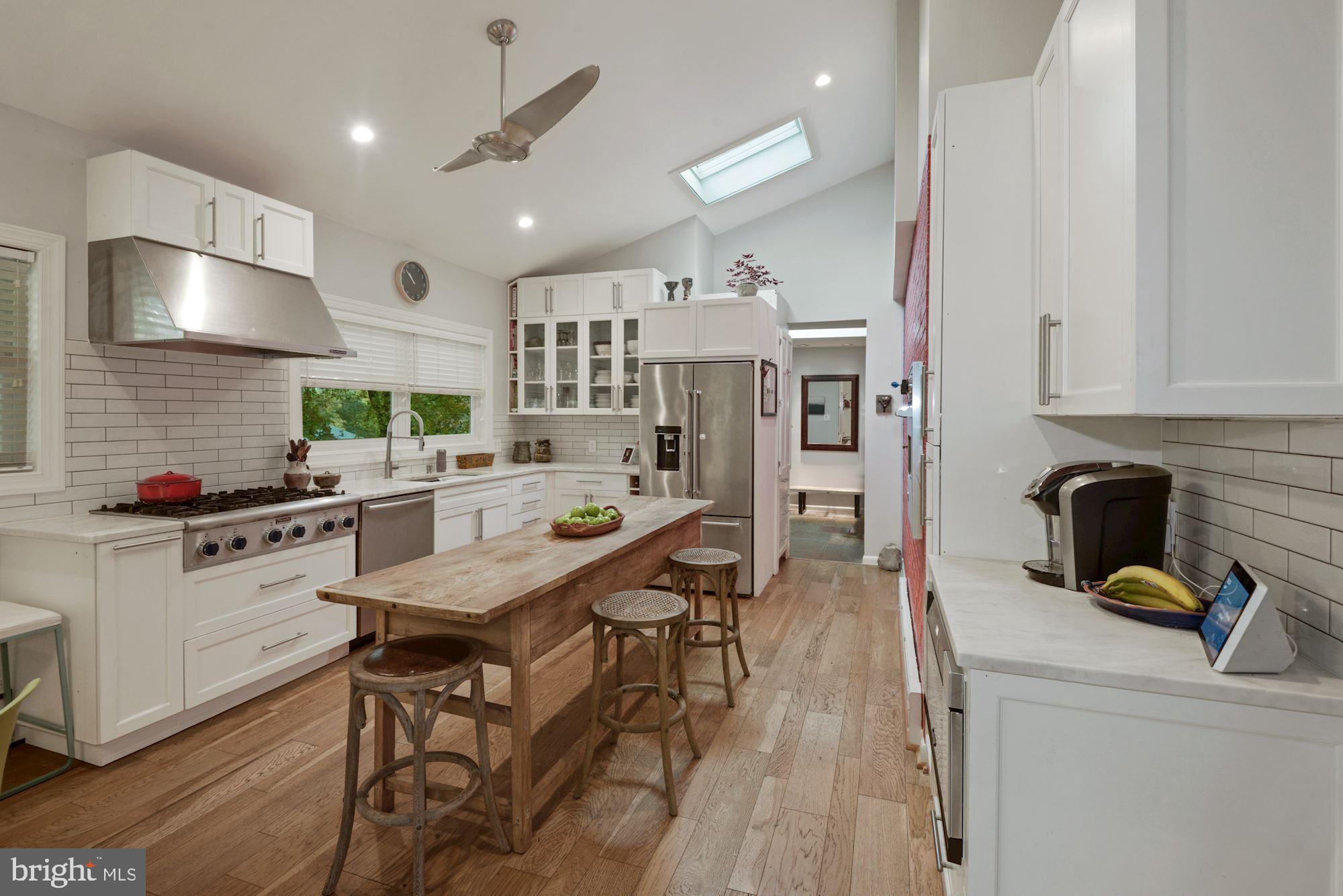 DUNLOP HILLS - Residential