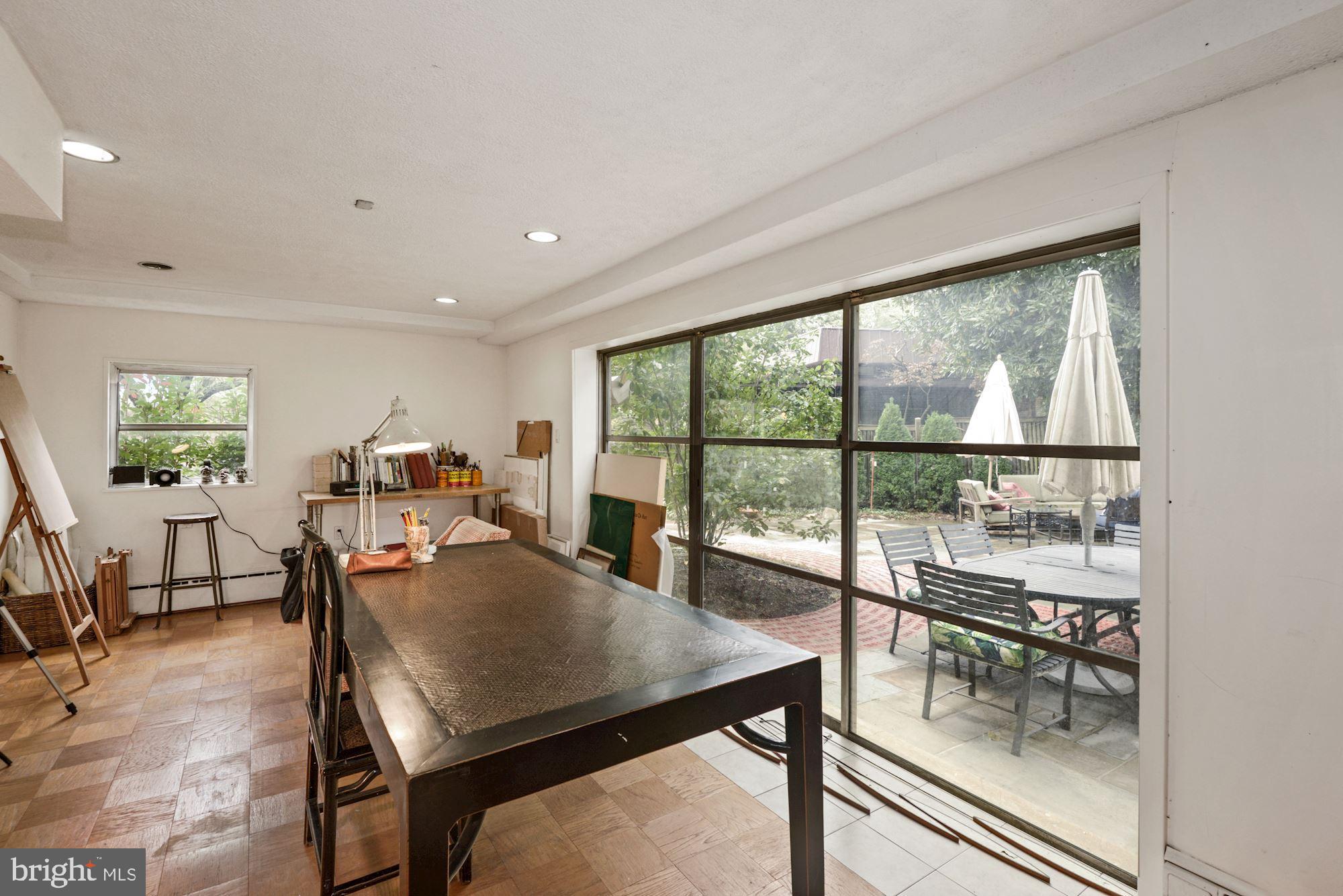 DUNLOP HILLS - Residential