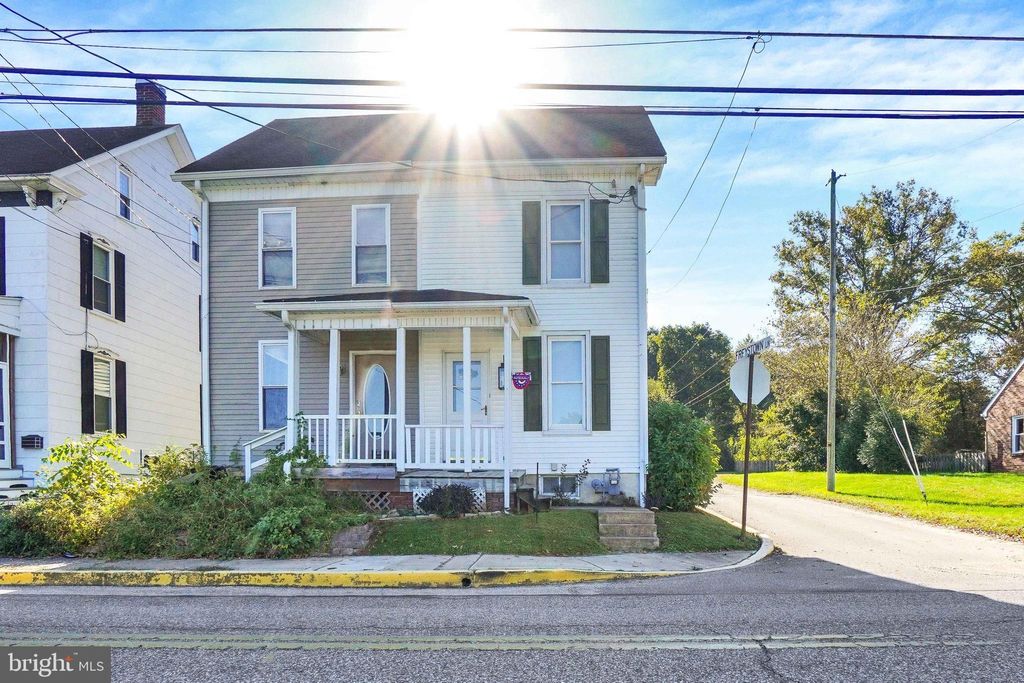 Photo of 110 Church Street, SEVEN VALLEYS, PA 17360 (MLS # PAYK2091274)