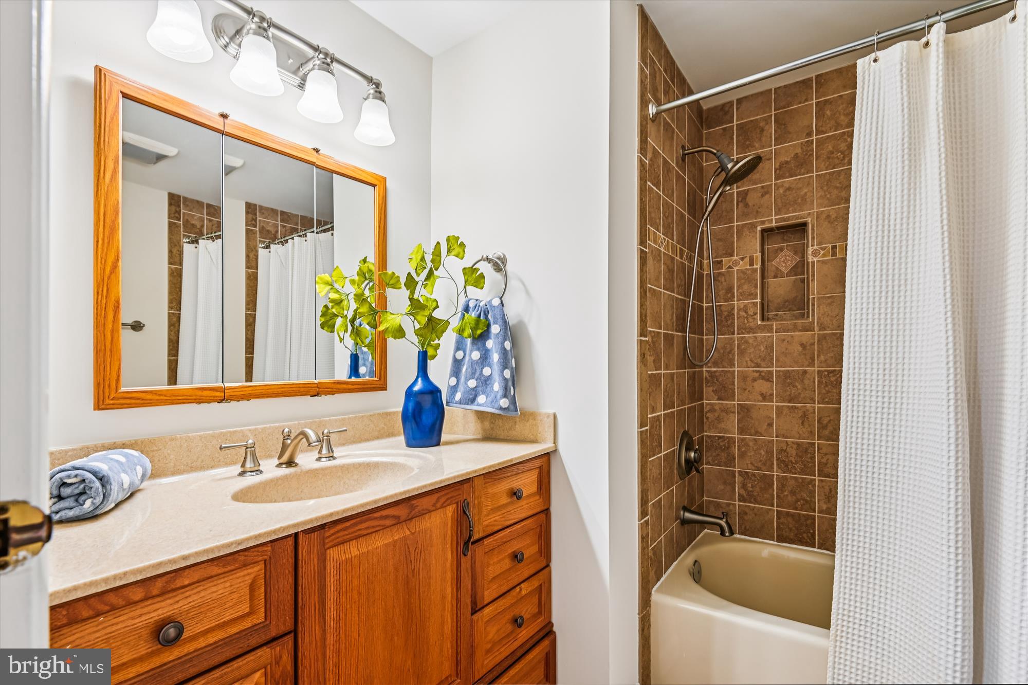 OWEN BROWN ESTATES - Residential