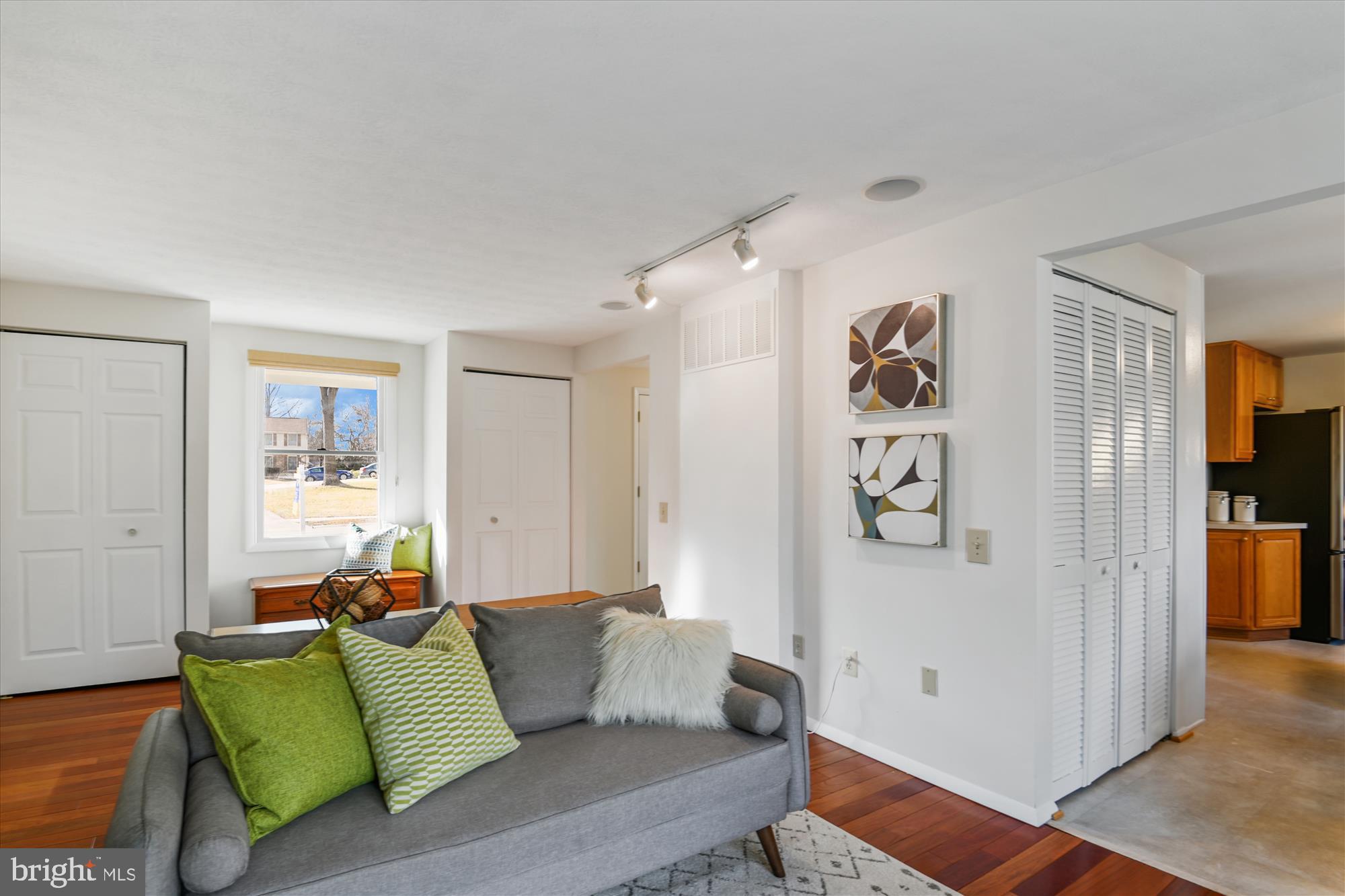 OWEN BROWN ESTATES - Residential