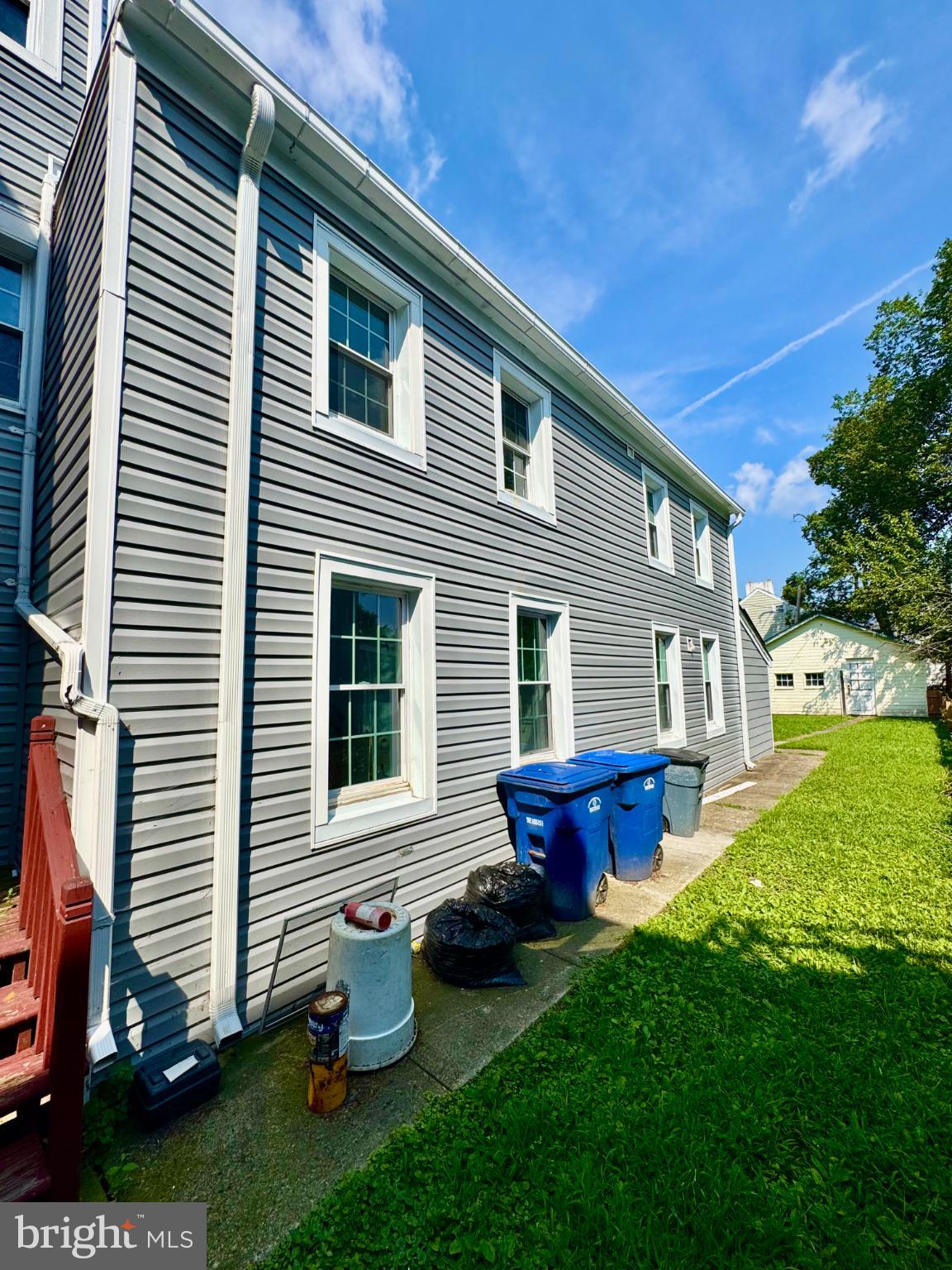 203 GARDEN STREET