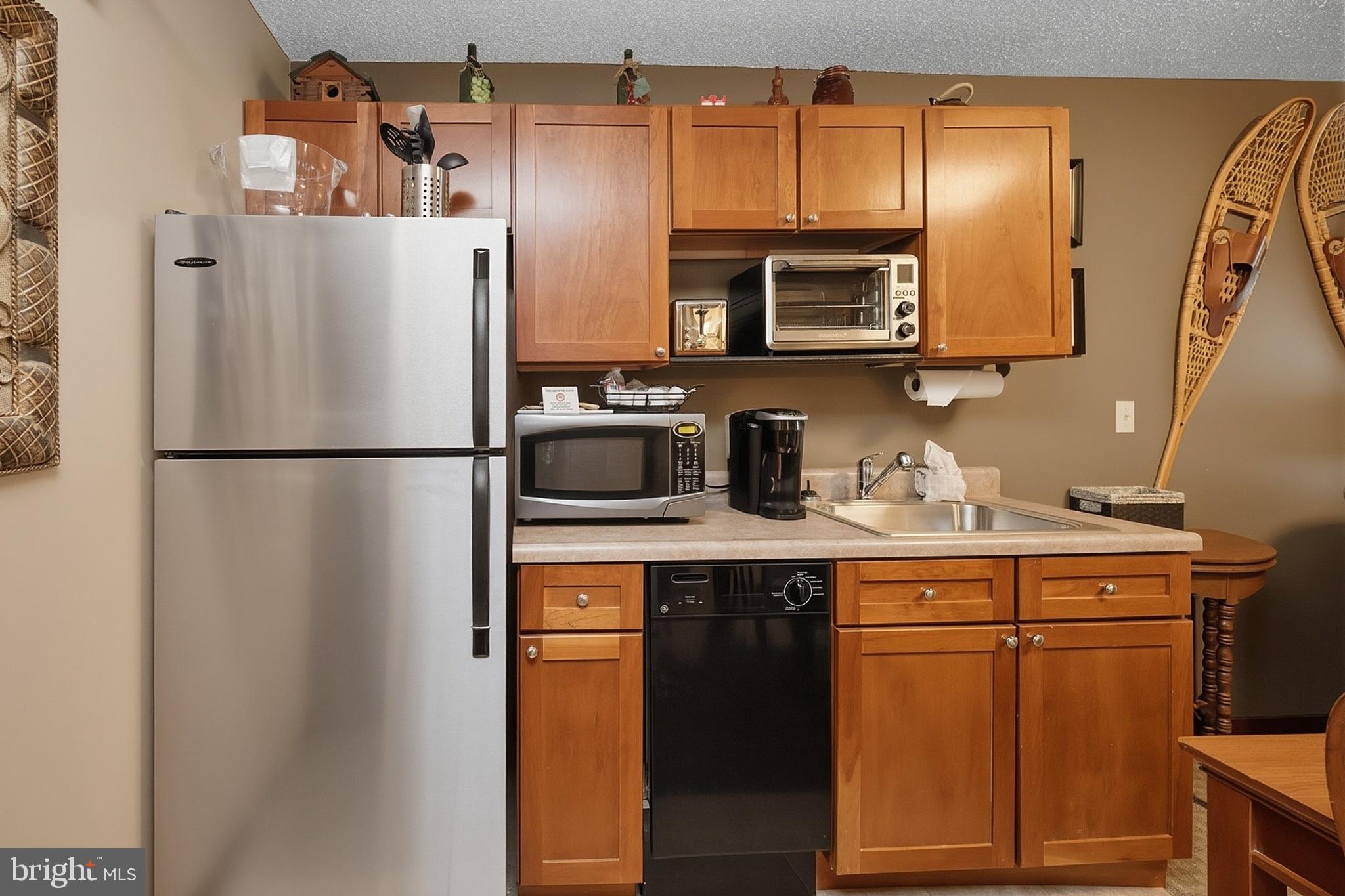 SILVER TREE SUITES - Residential