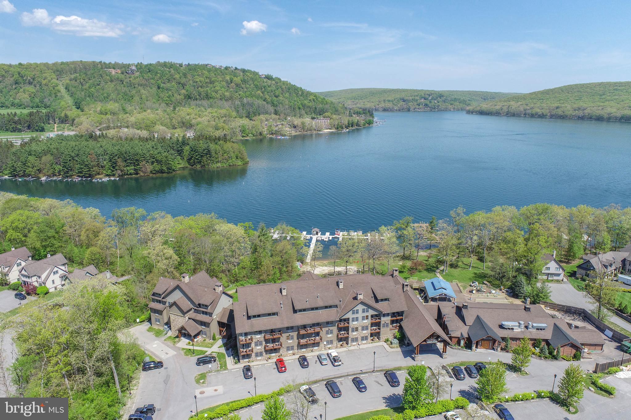 SILVER TREE SUITES - Residential