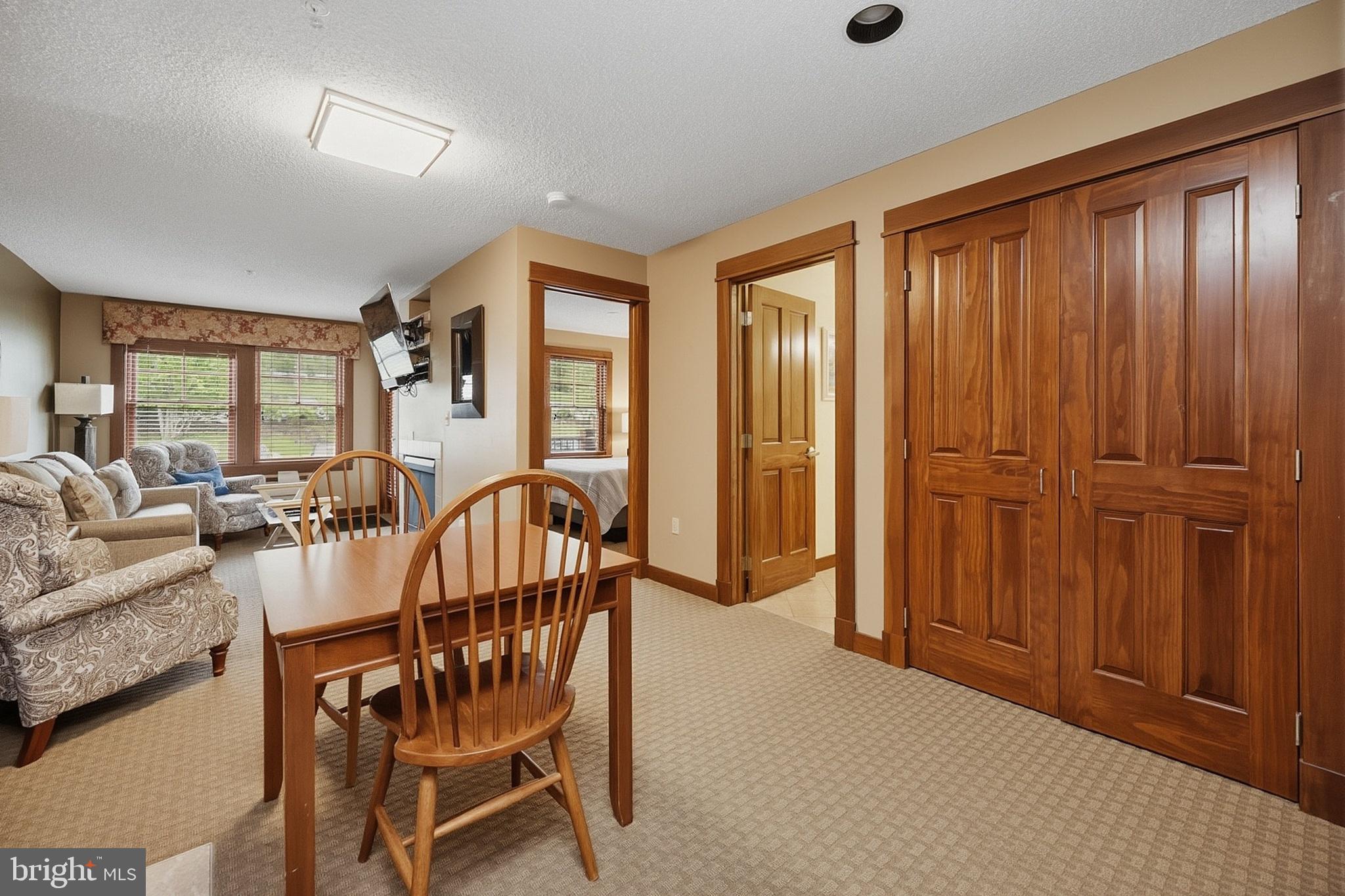 565 GLENDALE ROAD 208 - A