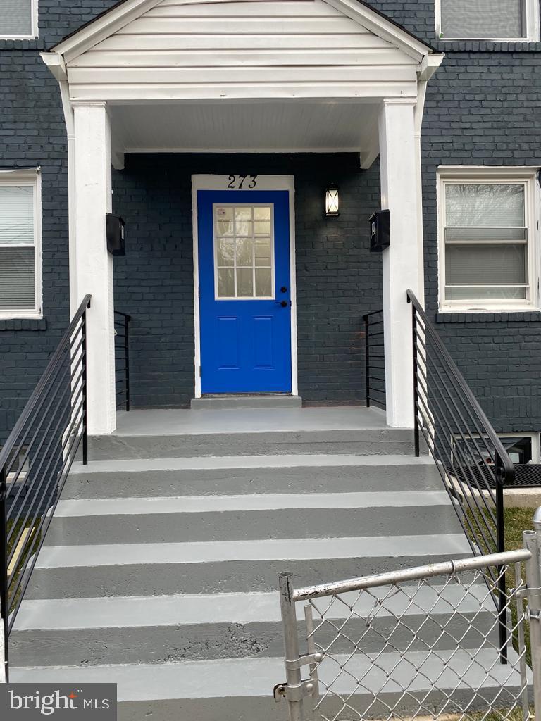 Photo 1 of 30 — 273 56TH PLACE NE, WASHINGTON, DC 20019