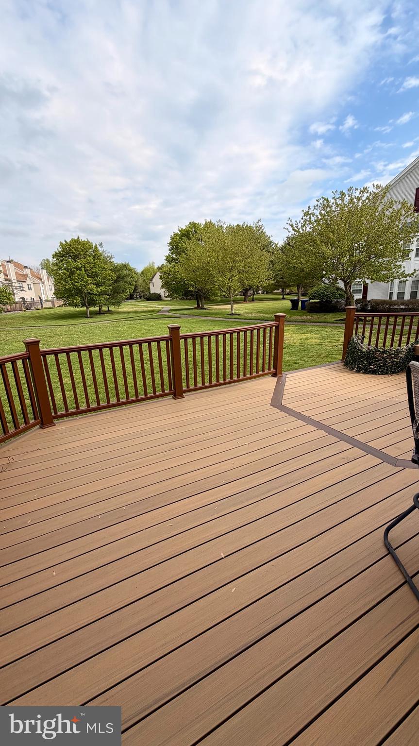 28 WILLIAM PENN CIRCLE