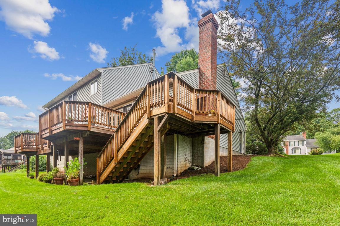 GATE POST ESTATES - Residential