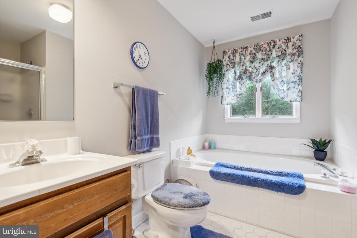 GATE POST ESTATES - Residential