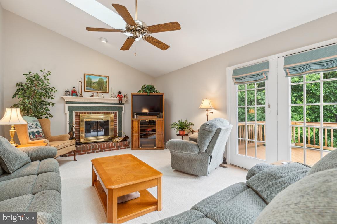 GATE POST ESTATES - Residential