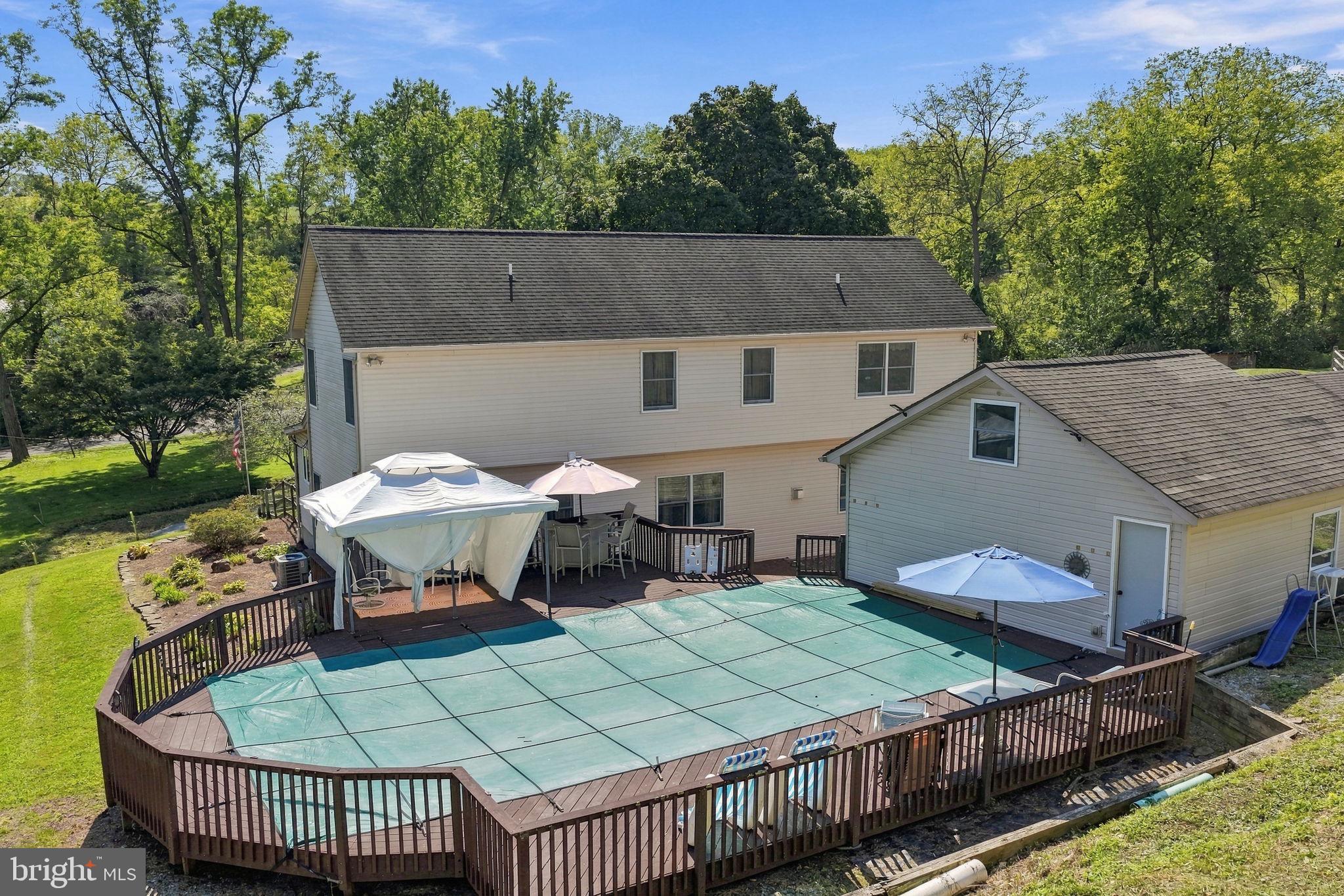 1255 CLEARVIEW ROAD