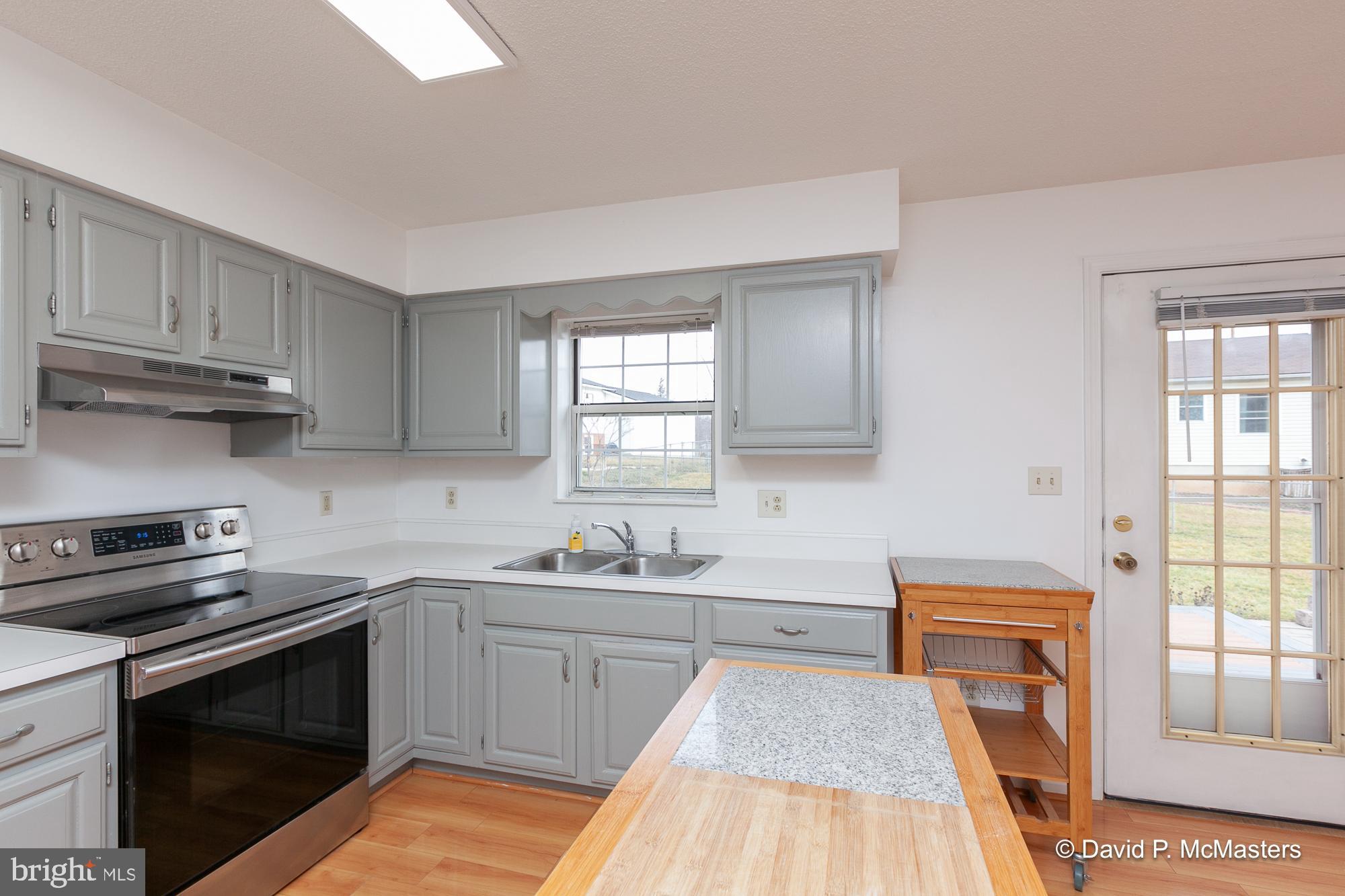 PIKEVIEW ACRES WEST - Residential