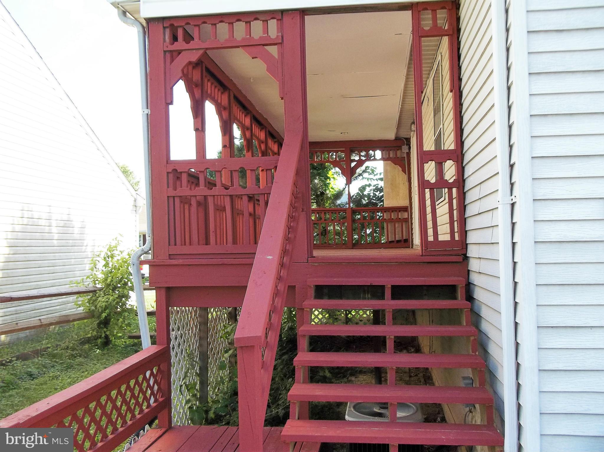 HILLSDALE - Residential