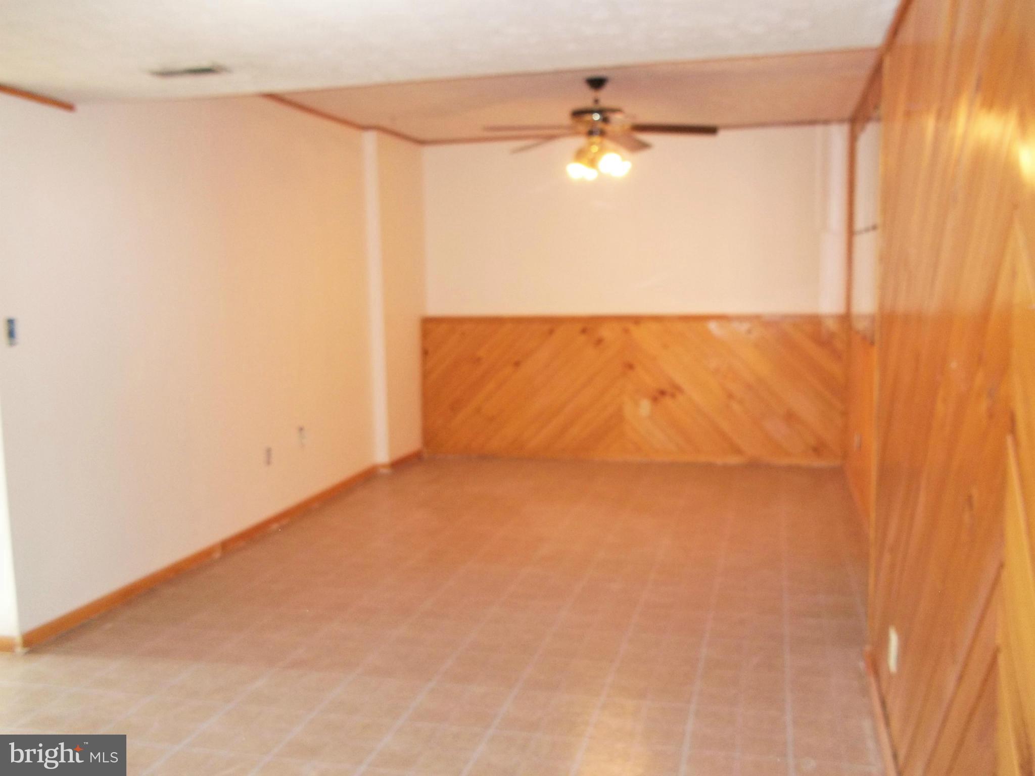 HILLSDALE - Residential